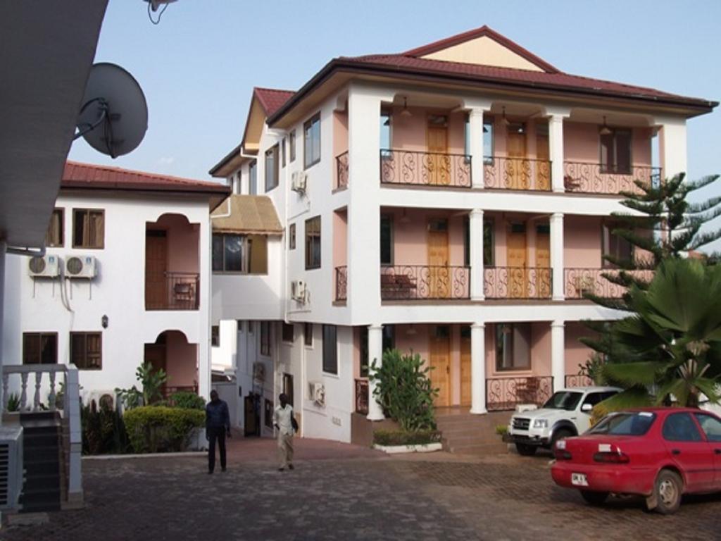 True Vine Hotel Kumasi Exterior foto